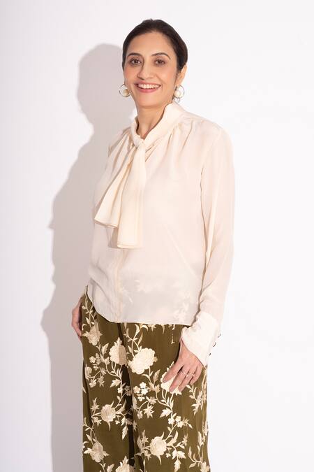 Buy House Of Inari Off White Pure Silk Crepe Solid Tie-up Neck Top Online at Aza Fashions Buy_House Of Inari_Off White Pure Silk Crepe Solid Tie-up Neck Top _Online_at_Aza_Fashions