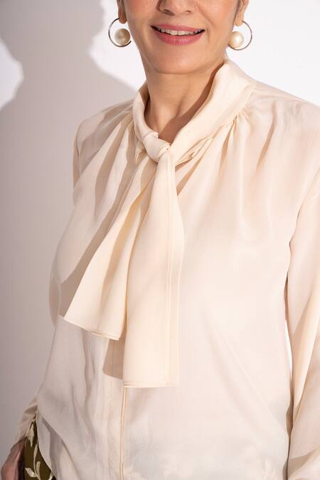 Shop House Of Inari Off White Pure Silk Crepe Solid Tie-up Neck Top Online at Aza Fashions Shop_House Of Inari_Off White Pure Silk Crepe Solid Tie-up Neck Top _Online_at_Aza_Fashions