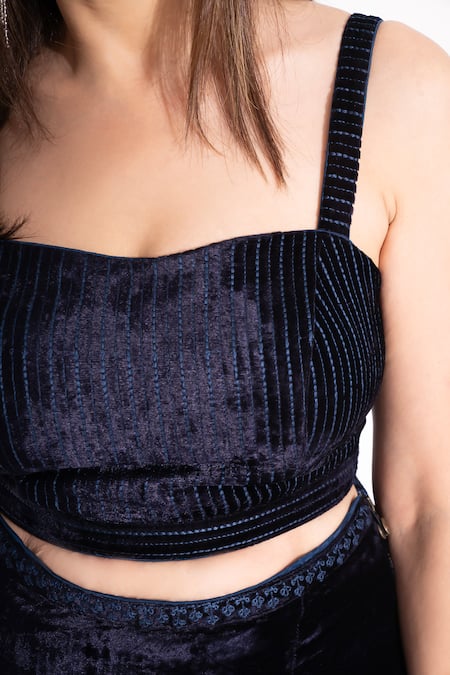 House Of Inari_Blue Maheshwari Embroidery Sweetheart Neck Crop Top And Skirt Set_at_Aza_Fashions