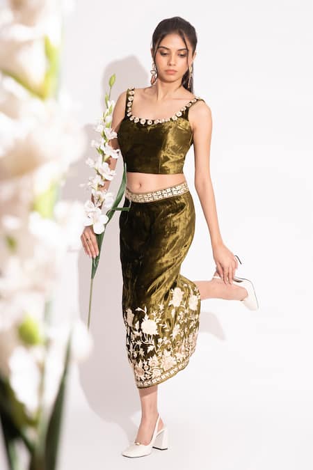 House of Inari Green Makhmal Embroidered Floral Square Neck Crop Top And Skirt Set