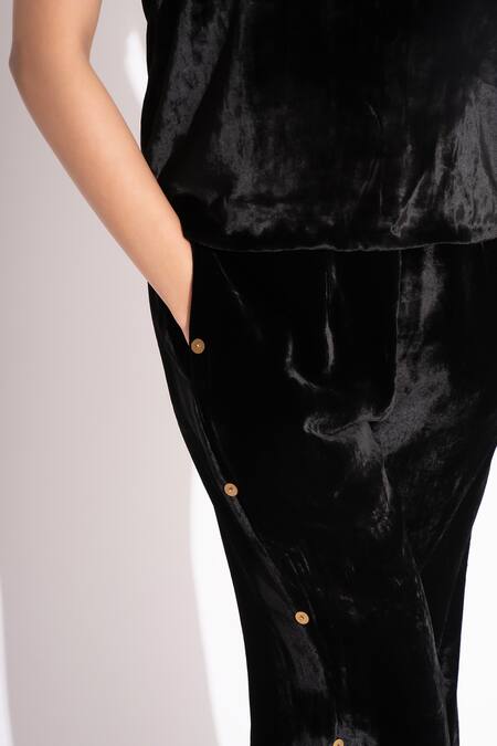 House Of Inari Black Silk Velvet Embroidered Metallic Circles Round Neck Top And Flared Pant Set at Aza Fashions House Of Inari_Black Silk Velvet Embroidered Metallic Circles Round Neck Top And Flared Pant Set _at_Aza_Fashions