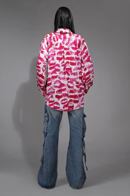 Shop Shruti S Pink Modal, Satin Collared Lips Print Shirt at Aza Fashions Shop_Shruti S_Pink Modal, Satin Collared Lips Print Shirt _at_Aza_Fashions