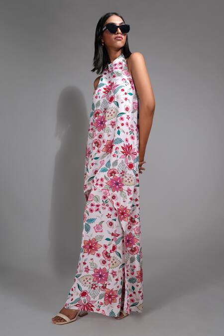 Shruti S Off White Modal, Satin Embroidery Collared Floral Print High-low Kurta With Pant Online at Aza Fashions Shruti S_Off White Modal, Satin Embroidery Collared Floral Print High-low Kurta With Pant _Online_at_Aza_Fashions