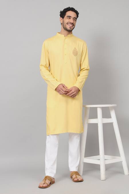 Hilo Design Yellow Gingham Zari Maize Paisley Placement Embroidered Kurta Online at Aza Fashions Hilo Design_Yellow Gingham Zari Maize Paisley Placement Embroidered Kurta_Online_at_Aza_Fashions