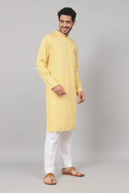 Shop Hilo Design Yellow Gingham Zari Maize Paisley Placement Embroidered Kurta Online at Aza Fashions Shop_Hilo Design_Yellow Gingham Zari Maize Paisley Placement Embroidered Kurta_Online_at_Aza_Fashions