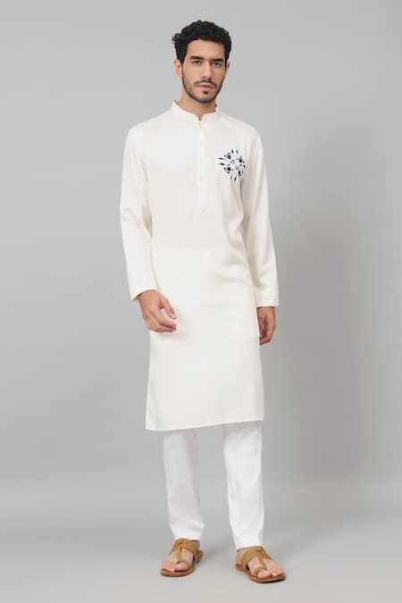 Hilo Design Avorio Floral Placement Embroidered Kurta 