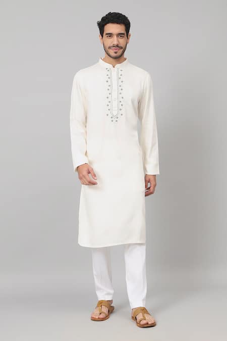 Hilo Design Floral Placket Embroidered Kurta 