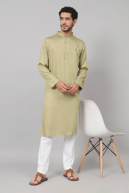 Hilo Design Green Gingham Embroidery Moss Diamond Placement Kurta Online at Aza Fashions Hilo Design_Green Gingham Embroidery Moss Diamond Placement Kurta_Online_at_Aza_Fashions