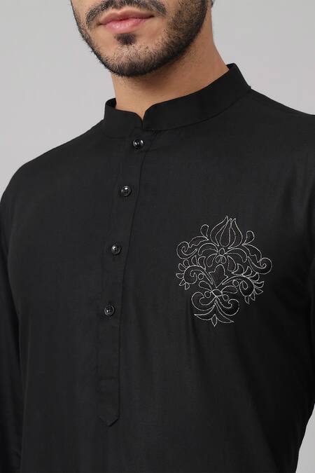 Hilo Design Black Gingham Embroidery Carvao Coal Resham Work Kurta at Aza Fashions Hilo Design_Black Gingham Embroidery Carvao Coal Resham Work Kurta_at_Aza_Fashions