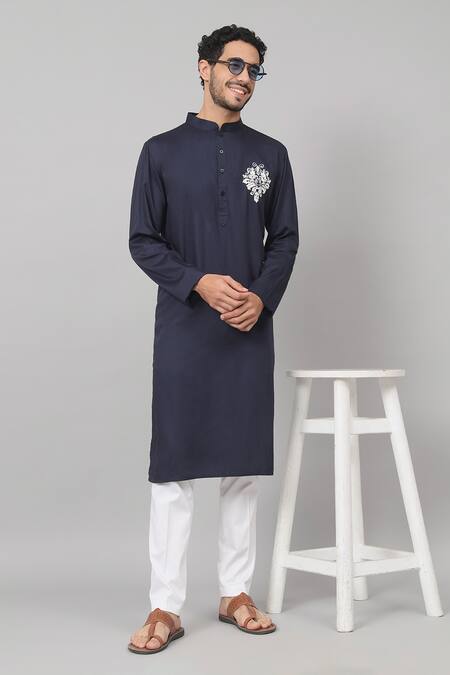 Hilo Design Blue Gingham Embroidery Botanical Placement Kurta Online at Aza Fashions Hilo Design_Blue Gingham Embroidery Botanical Placement Kurta_Online_at_Aza_Fashions