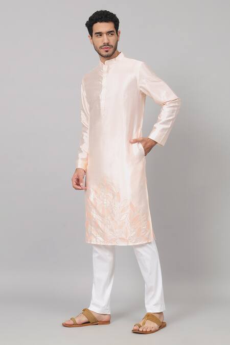 Hilo Design Peach Silk Embroidery Abrikos Leafy Patchwork Embellished Kurta at Aza Fashions Hilo Design_Peach Silk Embroidery Abrikos Leafy Patchwork Embellished Kurta _at_Aza_Fashions