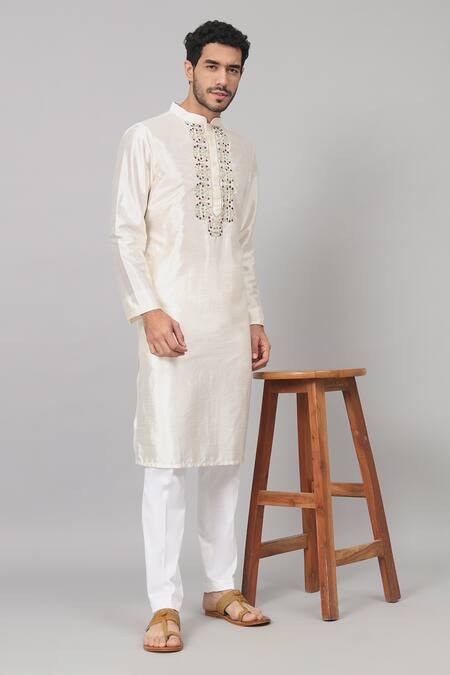 Hilo Design_Off White Silk, Satin Embroidery Floral Vine Placket Kurta _Online_at_Aza_Fashions