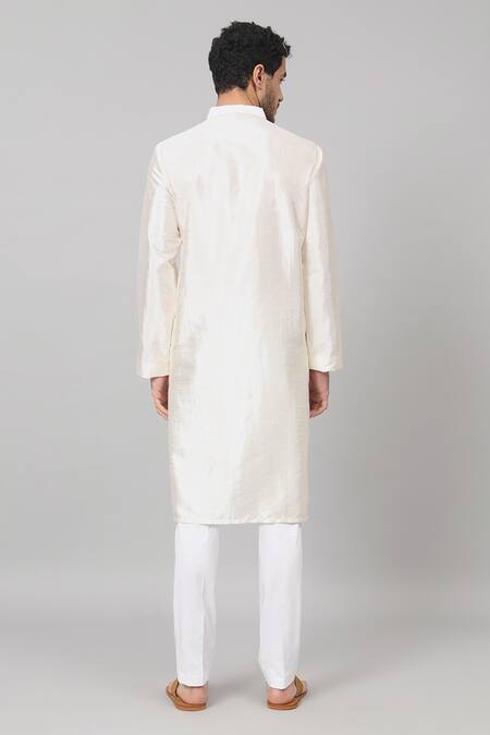 Shop Hilo Design Off White Silk Embroidery Beju Gilded Floral Placement Kurta at Aza Fashions Shop_Hilo Design_Off White Silk Embroidery Beju Gilded Floral Placement Kurta _at_Aza_Fashions