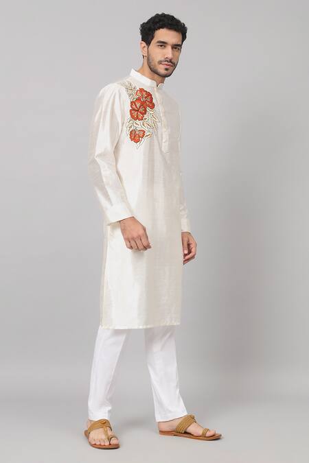 Buy Hilo Design Off White Silk Embroidery Beju Gilded Floral Placement Kurta Buy_Hilo Design_Off White Silk Embroidery Beju Gilded Floral Placement Kurta