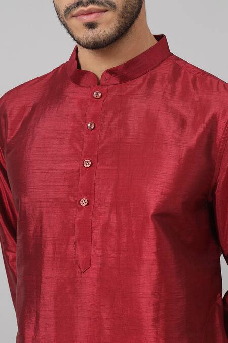 Hilo Design Maroon Silk Zari Rubyino Border Embroidered Kurta at Aza Fashions Hilo Design_Maroon Silk Zari Rubyino Border Embroidered Kurta _at_Aza_Fashions