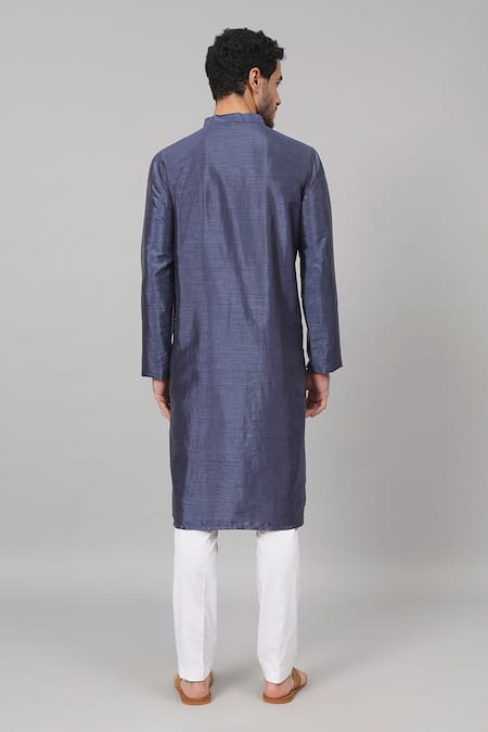 Hilo Design Sapp Tropical Placement Embroidered Kurta 