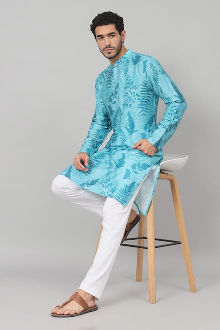 Hilo Design Blue Gingham Hojas Breezy Leaf Print Kurta Online at Aza Fashions Hilo Design_Blue Gingham Hojas Breezy Leaf Print Kurta _Online_at_Aza_Fashions