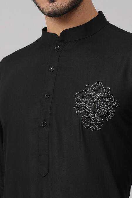 Buy Hilo Design Black Gingham, Cotton Embroidery Motif Straight Kurta And Pant Set Buy_Hilo Design_Black Gingham, Cotton Embroidery Motif Straight Kurta And Pant Set