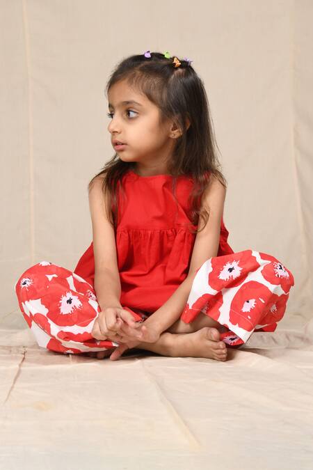 APRICOTKIDS_Red Cotton Printed Floral Sleeveless Top And Pant Set _Online_at_Aza_Fashions