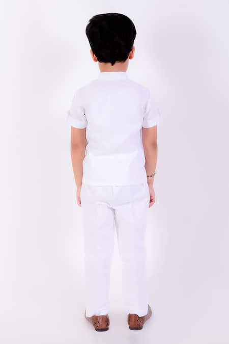 Shop Neha Gursahani Ivory Cotton Linen Patchwork Bloom Shirt at Aza Fashions Shop_Neha Gursahani_Ivory Cotton Linen Patchwork Bloom Shirt _at_Aza_Fashions