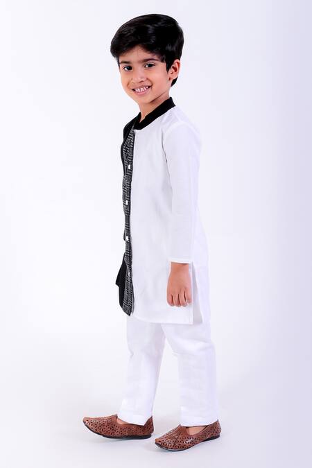 Neha Gursahani Ivory Cotton Linen Colorblocked Kurta With Pant Online at Aza Fashions Neha Gursahani_Ivory Cotton Linen Colorblocked Kurta With Pant _Online_at_Aza_Fashions