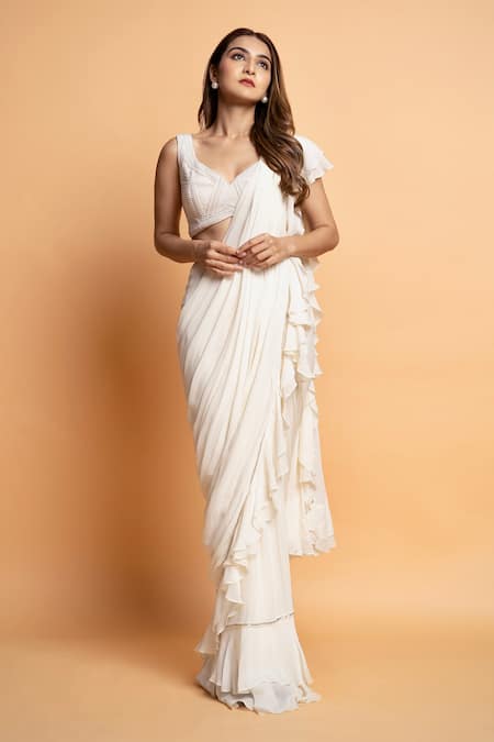 Dajwaree White Georgette Embroidered Cutdana Leaf Lily Pre-draped Saree With Blouse 