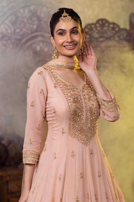 Raj Arora Peach Georgette Embroidery, Sequins, Cut Work Cutdana And Anarkali With Dupatta at Aza Fashions Raj Arora_Peach Georgette Embroidery, Sequins, Cut Work Cutdana And Anarkali With Dupatta _at_Aza_Fashions