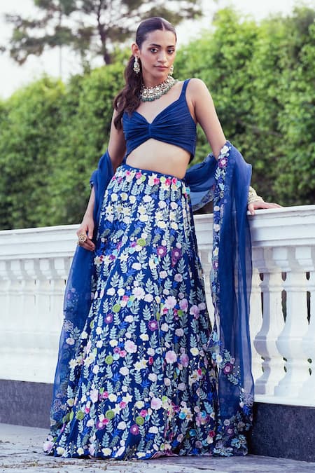 Khushboo Chugh Resham Floral Jaal Embroidered Lehenga Set 