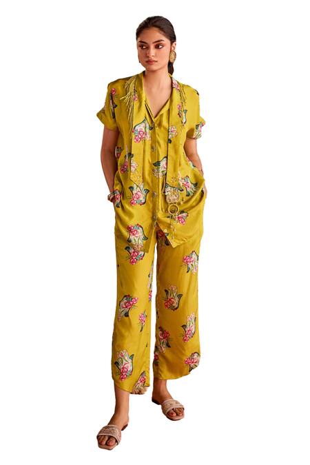 Priyanka Singh_Yellow Silk Print Floral Hamsa V Neck Tunic With Pant _Online_at_Aza_Fashions