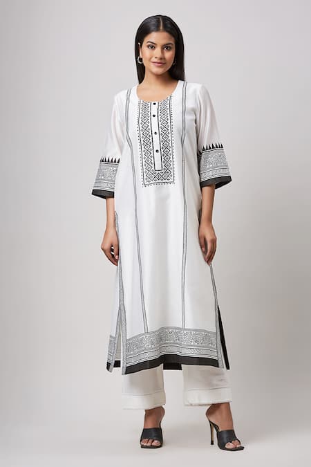 Shop_Sanjev Marwaaha_Ivory Chanderi, Cotton, Silk Embroidery Round Neck Hand Block Print Kurta Set_Online_at_Aza_Fashions