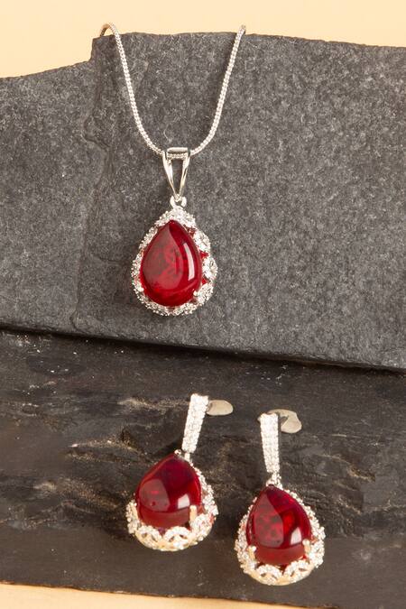 Shop The Jewel Factor Silver Plated Stones Dua Necklace And Earring Set at Aza Fashions Shop_The Jewel Factor_Silver Plated Stones Dua Necklace And Earring Set_at_Aza_Fashions