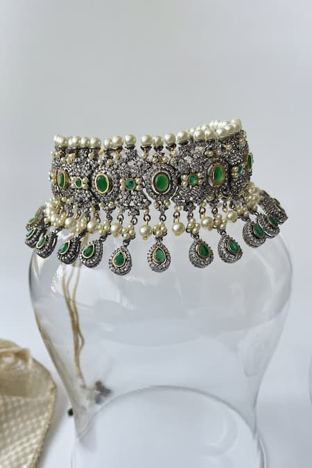 Shop Studio6 Jewels Green Stones, Beads Embellished Choker Set at Aza Fashions Shop_Studio6 Jewels_Green Stones, Beads Embellished Choker Set _at_Aza_Fashions