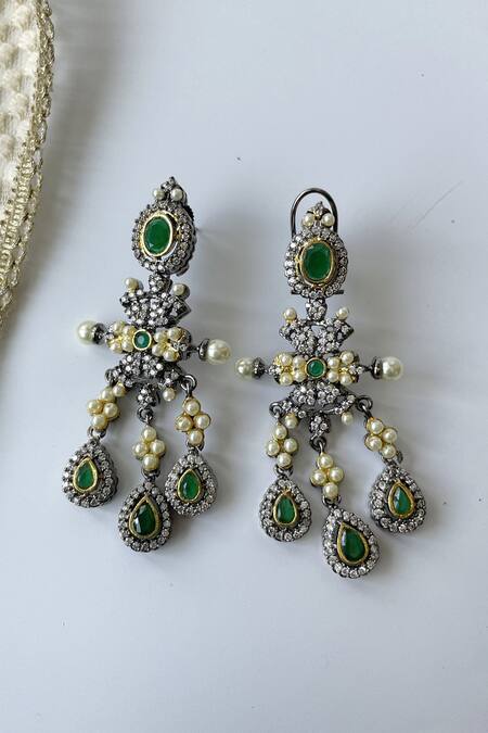 Studio6 Jewels Green Stones, Beads Embellished Choker Set Online at Aza Fashions Studio6 Jewels_Green Stones, Beads Embellished Choker Set _Online_at_Aza_Fashions