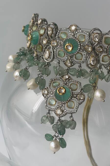 Studio6 Jewels_Green Stones, Beads Floral Carved Pendant Choker Set _Online_at_Aza_Fashions