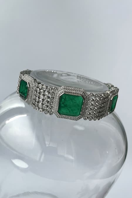 Buy_Studio6 Jewels_Green Stones Geometric Carved Choker Set _Online_at_Aza_Fashions