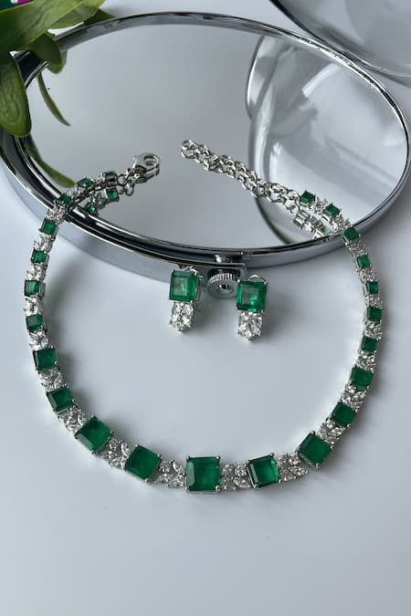 Shop Studio6 Jewels Green Stones Geometric Shaped Necklace Set at Aza Fashions Shop_Studio6 Jewels_Green Stones Geometric Shaped Necklace Set _at_Aza_Fashions