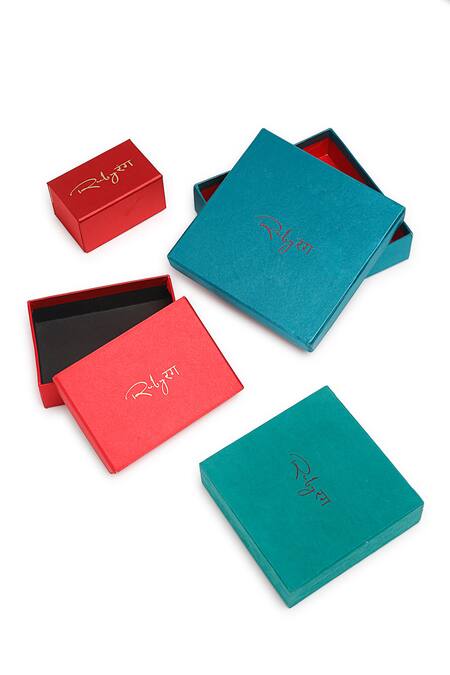 Ruby Raang White Beads, Diamonds Floral Kundan Brooch Choker Set at Aza Fashions Ruby Raang_White Beads, Diamonds Floral Kundan Brooch Choker Set _at_Aza_Fashions