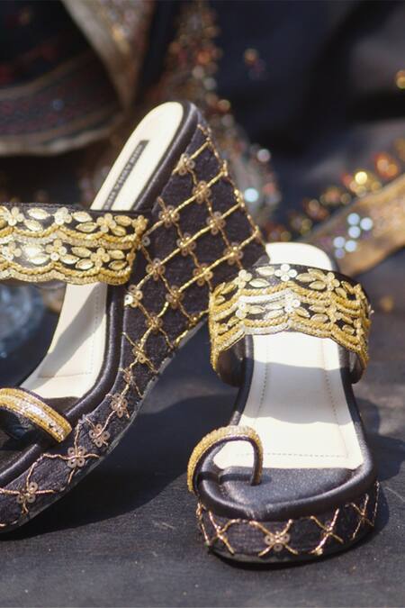 Shradha Hedau Footwear Couture_Black Zari Thread Rihanna Embroidered Wedges _Online_at_Aza_Fashions