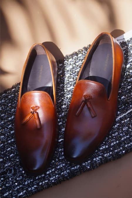 Shop Shradha Hedau Footwear Couture Brown Tassel Ornamentation Shoes at Aza Fashions Shop_Shradha Hedau Footwear Couture_Brown Tassel Ornamentation Shoes _at_Aza_Fashions