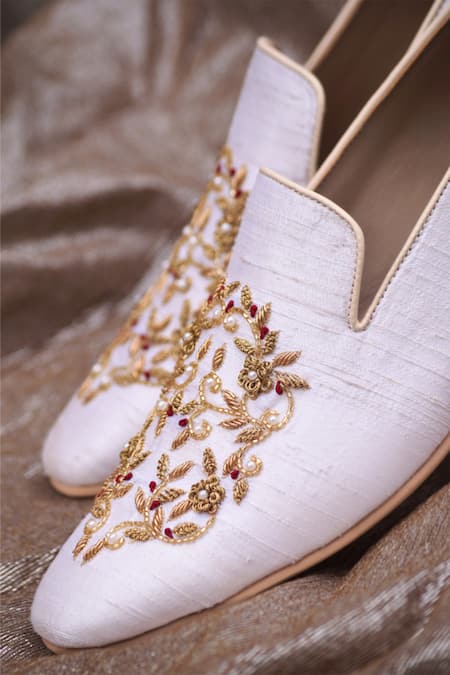 Shop Shradha Hedau Footwear Couture Beige Embroidery Zardozi Moccasins Online at Aza Fashions Shop_Shradha Hedau Footwear Couture_Beige Embroidery Zardozi Moccasins _Online_at_Aza_Fashions