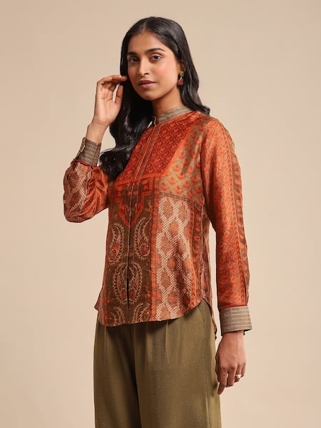 Shop Ritu Kumar Orange Silk Embroidery Bandeau Neck Pushkar Flower Print Kurta Online at Aza Fashions Shop_Ritu Kumar_Orange Silk Embroidery Bandeau Neck Pushkar Flower Print Kurta_Online_at_Aza_Fashions