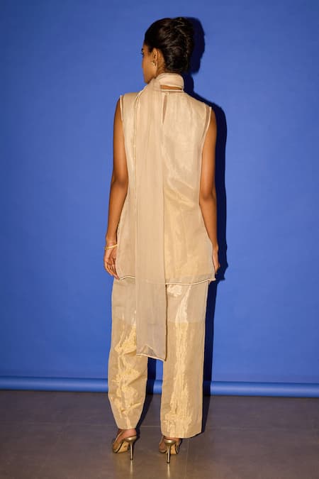 Esha Arora Pearl Placement Embroidered Jacket Pant Set 