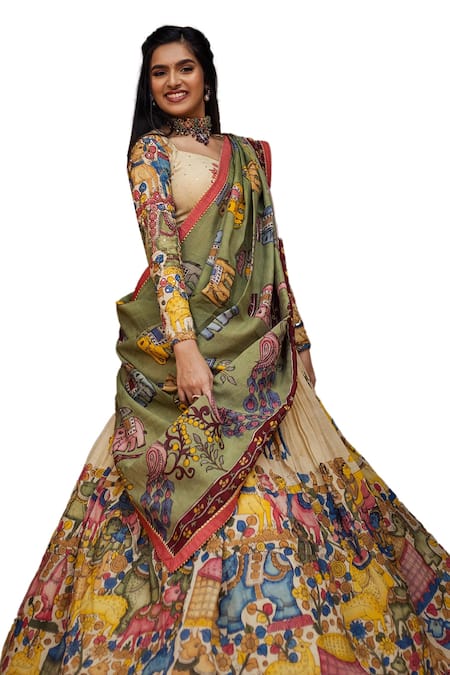 Aindhri By Mahitha_Cream Chanderi Silk Beads Sweetheart Neck Kalamkari Hand Painted Lehenga Set_Online_at_Aza_Fashions