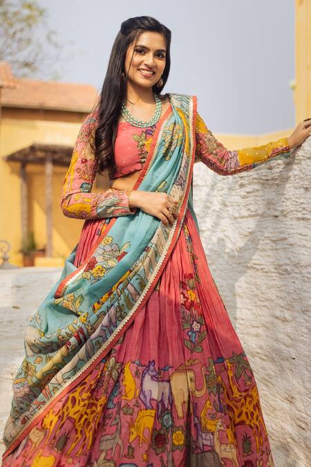 Aindhri By Mahitha_Pink Chanderi Silk Beads Sweetheart Neck Kalamkari Hand Painted Lehenga Set_Online_at_Aza_Fashions