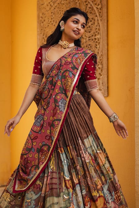 Shop Aindhri By Mahitha Brown Chanderi Silk Embroidery Scoop Kalamkari Ganesha Hand Painted Lehenga Set Online at Aza Fashions Shop_Aindhri By Mahitha_Brown Chanderi Silk Embroidery Scoop Kalamkari Ganesha Hand Painted Lehenga Set_Online_at_Aza_Fashions