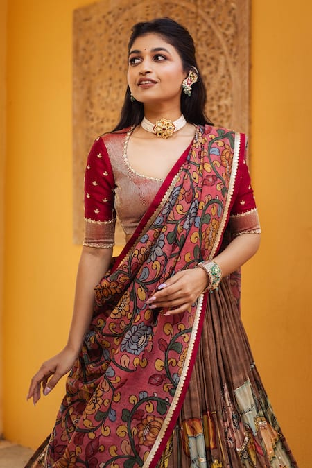 Buy Aindhri By Mahitha Brown Chanderi Silk Embroidery Scoop Kalamkari Ganesha Hand Painted Lehenga Set Buy_Aindhri By Mahitha_Brown Chanderi Silk Embroidery Scoop Kalamkari Ganesha Hand Painted Lehenga Set