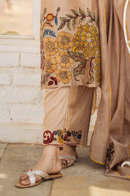 Shop Aindhri By Mahitha Beige Silk, Rayon, Embroidery Hand Painted Kalamkari Kurta Set Online at Aza Fashions Shop_Aindhri By Mahitha_Beige Silk, Rayon, Embroidery Hand Painted Kalamkari Kurta Set_Online_at_Aza_Fashions