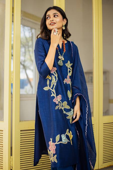 Buy Aindhri By Mahitha Navy Silk, Cotton, Rayon, Chanderi Embroidery, Birds Kalamkari Kurta Set Online at Aza Fashions Buy_Aindhri By Mahitha_Navy Silk, Cotton, Rayon, Chanderi Embroidery, Birds Kalamkari Kurta Set_Online_at_Aza_Fashions