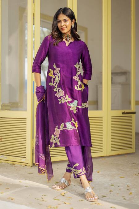 Buy Aindhri By Mahitha Purple Silk, Rayon, Embroidery Kalamkari Birds Kurta Pant Set Buy_Aindhri By Mahitha_Purple Silk, Rayon, Embroidery Kalamkari Birds Kurta Pant Set