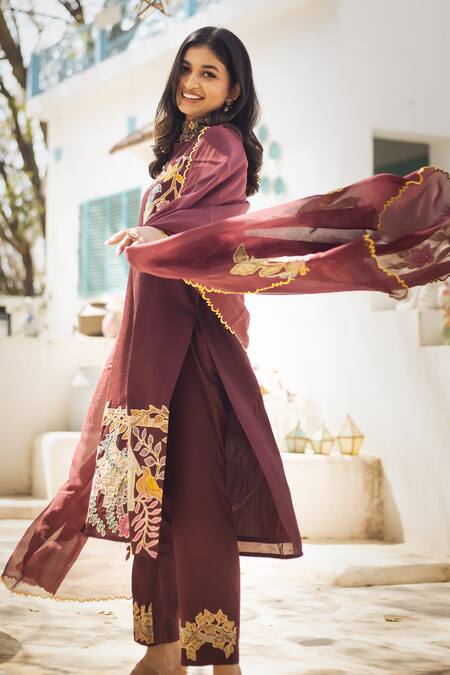 Shop Aindhri By Mahitha Wine Silk, Rayon, Embroidery, Humming Bird Kalamkari Kurta Set at Aza Fashions Shop_Aindhri By Mahitha_Wine Silk, Rayon, Embroidery, Humming Bird Kalamkari Kurta Set_at_Aza_Fashions